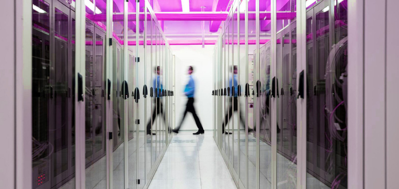 Hochleistungsserver von Cloud-Provider in Rechenzentrum 